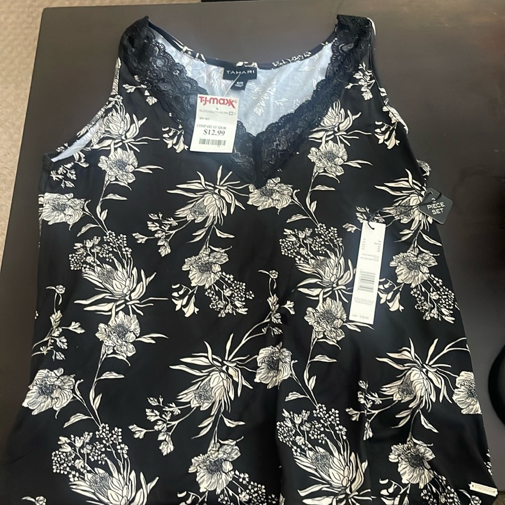 Tahari camisole tank and sleep shorts